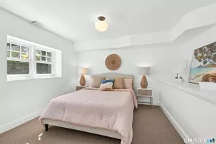 13 Chestnut St, Darien, CT 06820 - Photo 20