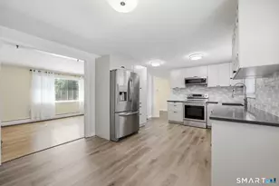 2 Belinda Ln, Enfield, CT 06082 - Photo 6
