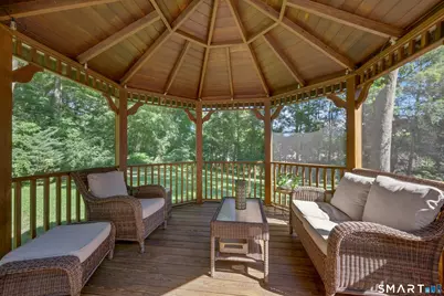 6 Stoneleigh Square, Fairfield, CT 06825 - Photo 30