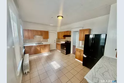 152 Sheffield Avenue, New Haven, CT 06511 - Photo 2