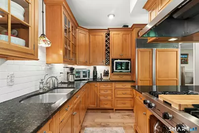 9 Teachers Ridge Road, Newtown, CT 06482 - Photo 16
