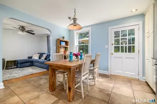 370 Pepper St, Monroe, CT 06468 - Photo 10