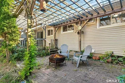 34 Beacon Manor Circle, Naugatuck, CT 06770 - Photo 20