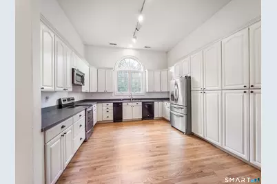 455 Grace Trail, Orange, CT 06477 - Photo 20