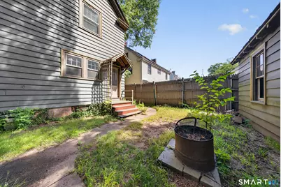 49 Hubinger Street, New Haven, CT 06511 - Photo 32