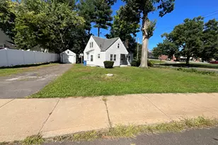 198 Broad St, Manchester, CT 06042 - Photo 6