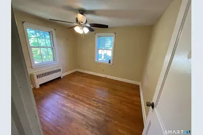 198 Broad Street, Manchester, CT 06042 - Photo 8