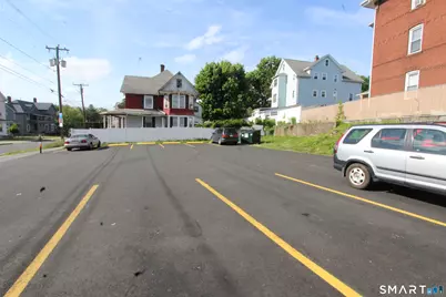 647 Stanley Street, New Britain, CT 06051 - Photo 4