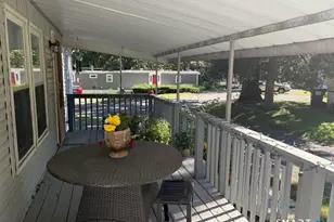 33 Green Acres Park Dr, Westbrook, CT 06498 - Photo 1