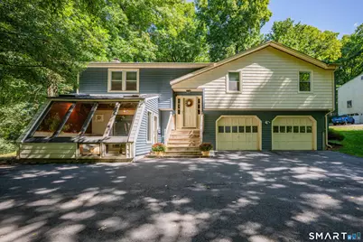 805 Neipsic Road, Glastonbury, CT 06033 - Photo 2