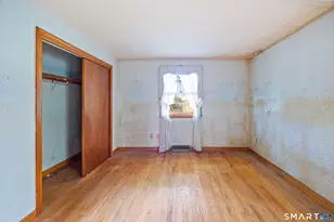127 Old Field Ln, Milford, CT 06460 - Photo 12