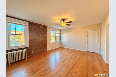 405 Main Street, West Haven, CT 06516 - Photo 2