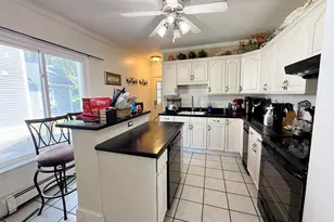 20 Terrace Ave, Waterbury, CT 06704 - Photo 12