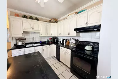 20 Terrace Avenue, Waterbury, CT 06704 - Photo 10