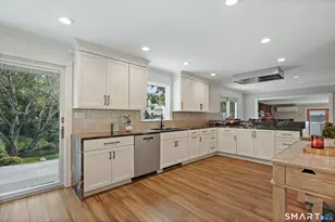87 Clover Hill Dr, Stamford, CT 06902 - Photo 8