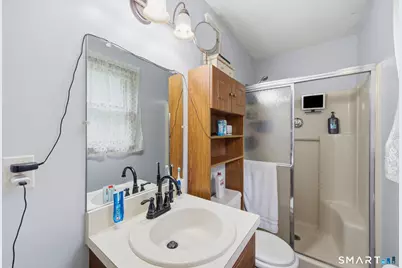 1064 Jerome Avenue, Bristol, CT 06010 - Photo 18