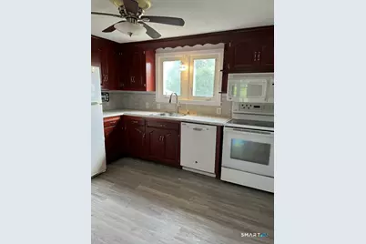 181 Fairway Drive, New Britain, CT 06053 - Photo 4