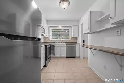 3 Shagbark Lane #3, Woodbury, CT 06798 - Photo 8
