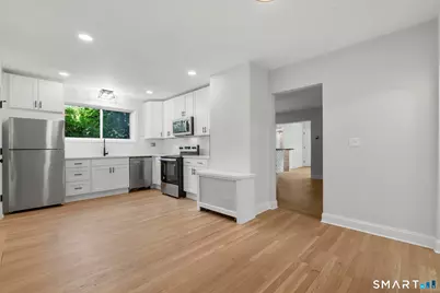 1070 Whitney Avenue, Hamden, CT 06517 - Photo 14