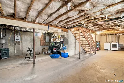 85 Brown Street, Hartford, CT 06114 - Photo 32