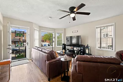 85 Brown Street, Hartford, CT 06114 - Photo 6