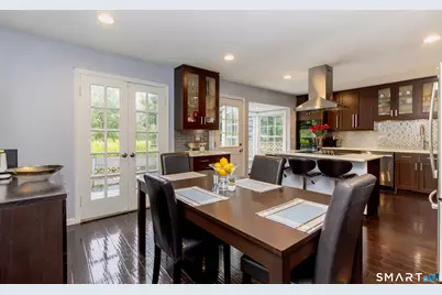 10 Blackberry Lane, Norwalk, CT 06850 - Photo 14