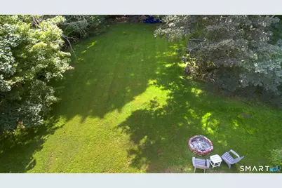 10 Blackberry Lane, Norwalk, CT 06850 - Photo 6