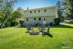 47 Purdy Rd E, Norwalk, CT 06850 - Photo 4