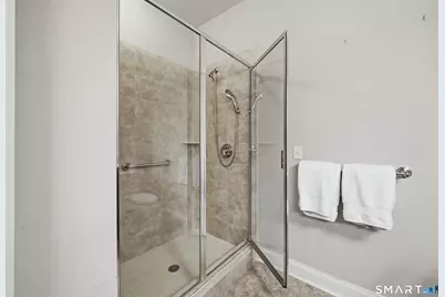 1011 Brookside Court #1011, Newtown, CT 06470 - Photo 20