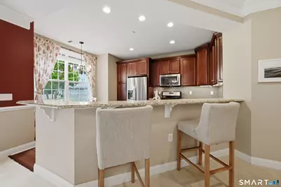 1011 Brookside Court #1011, Newtown, CT 06470 - Photo 10