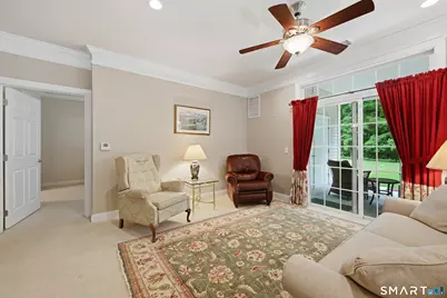 1011 Brookside Court #1011, Newtown, CT 06470 - Photo 6
