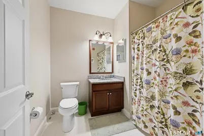 1011 Brookside Court #1011, Newtown, CT 06470 - Photo 24