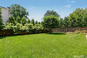 42 Puritan Rd, Fairfield, CT 06824 - Photo 40