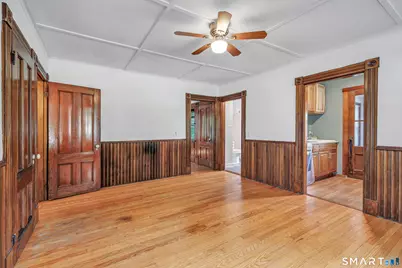 19 Washington Avenue, Seymour, CT 06483 - Photo 14