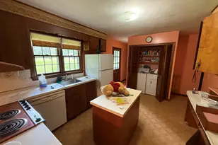 14 Brownson Dr, Shelton, CT 06484 - Photo 6