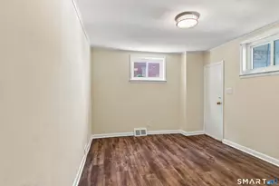 68 1/2 Lexington Ave, Norwalk, CT 06854 - Photo 8