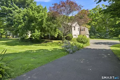 4 Apple Tree Lane, Farmington, CT 06032 - Photo 1