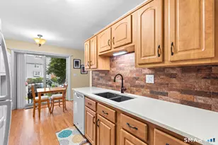 51 Carriage Dr, Milford, CT 06460 - Photo 4