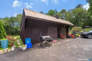 84 Dark Lantern Hill Rd, Killingly, CT 06239 - Photo 6