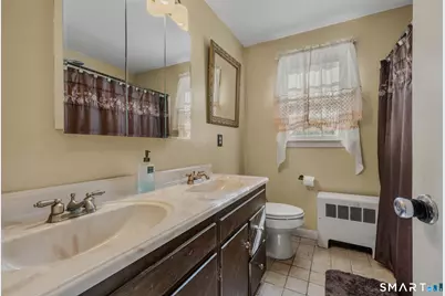 42 Oak Hill Road, Montville, CT 06370 - Photo 16