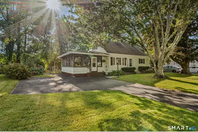 42 Oak Hill Road, Montville, CT 06370 - Photo 2