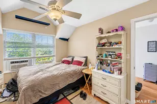 2390 State St, Hamden, CT 06517 - Photo 10