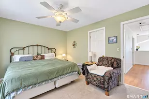 2390 State St, Hamden, CT 06517 - Photo 8