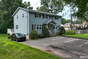42 Kondracki Ln, Wallingford, CT 06492 - Photo 2