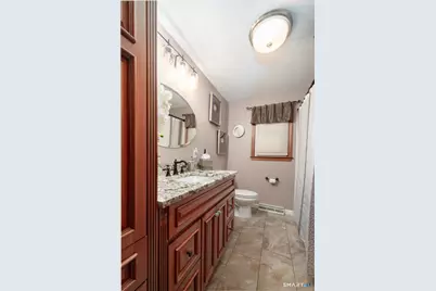 306 Wintergreen Avenue, Hamden, CT 06514 - Photo 18