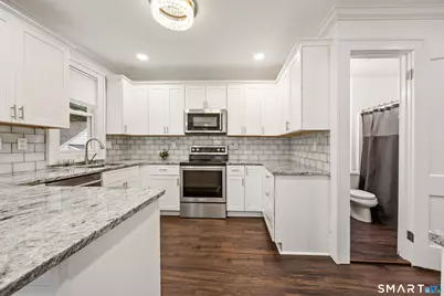 27 Seminole Avenue, Waterbury, CT 06705 - Photo 10