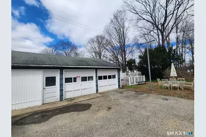 9 Providence Street, Putnam, CT 06260 - Photo 2
