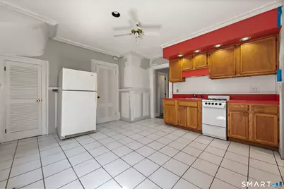 205 Lombard Street, New Haven, CT 06513 - Photo 4