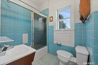 205 Lombard Street, New Haven, CT 06513 - Photo 10