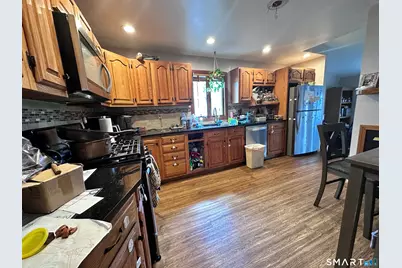 326 Burritt Avenue, Stratford, CT 06615 - Photo 18